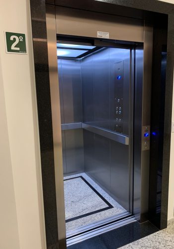 Solução completa elevador maca para clínicas e hospitais transporte de paciente em maca dentro de elevador hospitalar