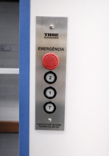 fabricacao-elevador-de-carga